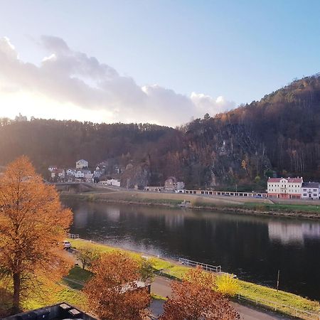 Útulný apartmán v centru, s krásným výhledem Decin Exterior foto